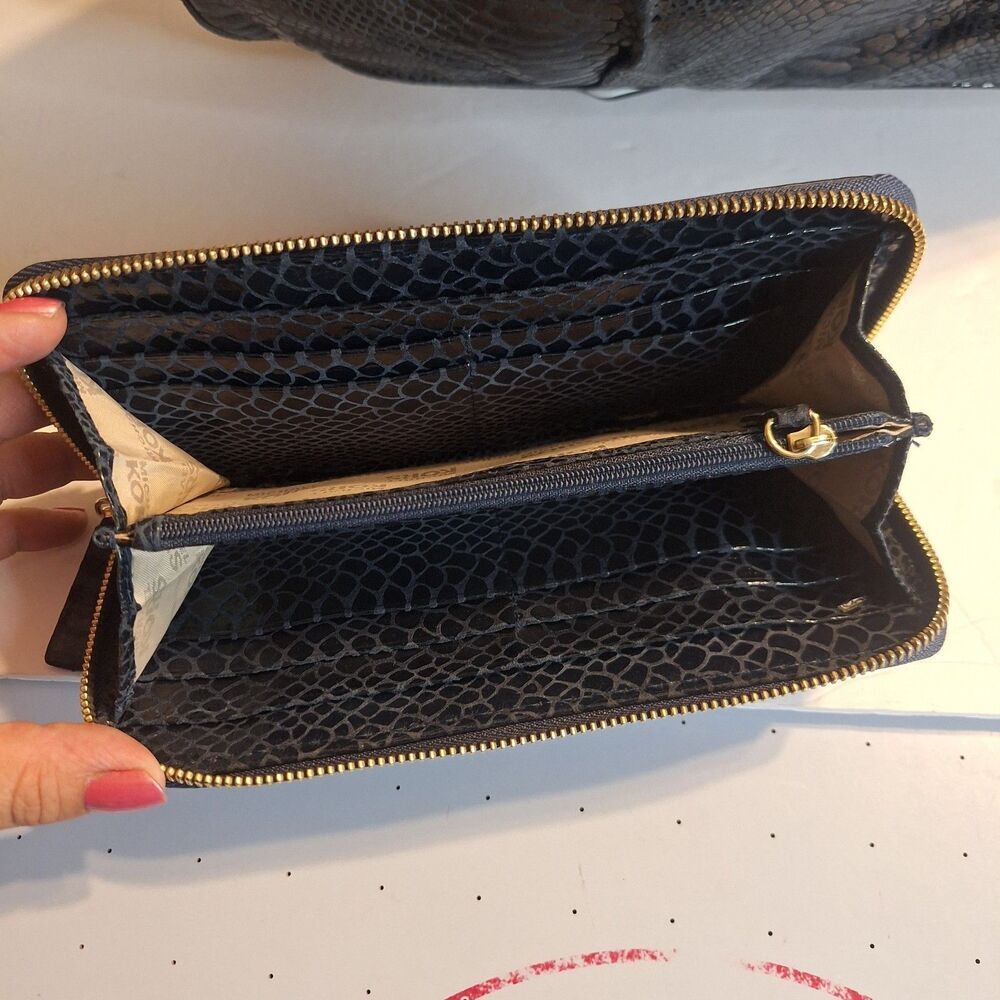Michael Kors Snakeskin Embossed Set Purse And Wallet - Picture 7 of 15